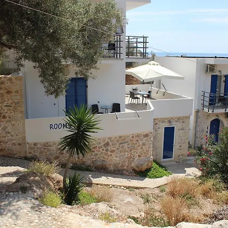John Akroyiali 3* Loutro